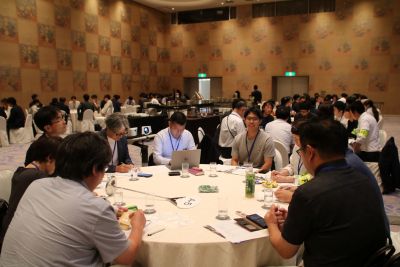 青年話創会